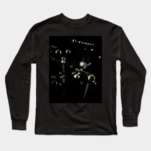 Droplets on web Long Sleeve T-Shirt